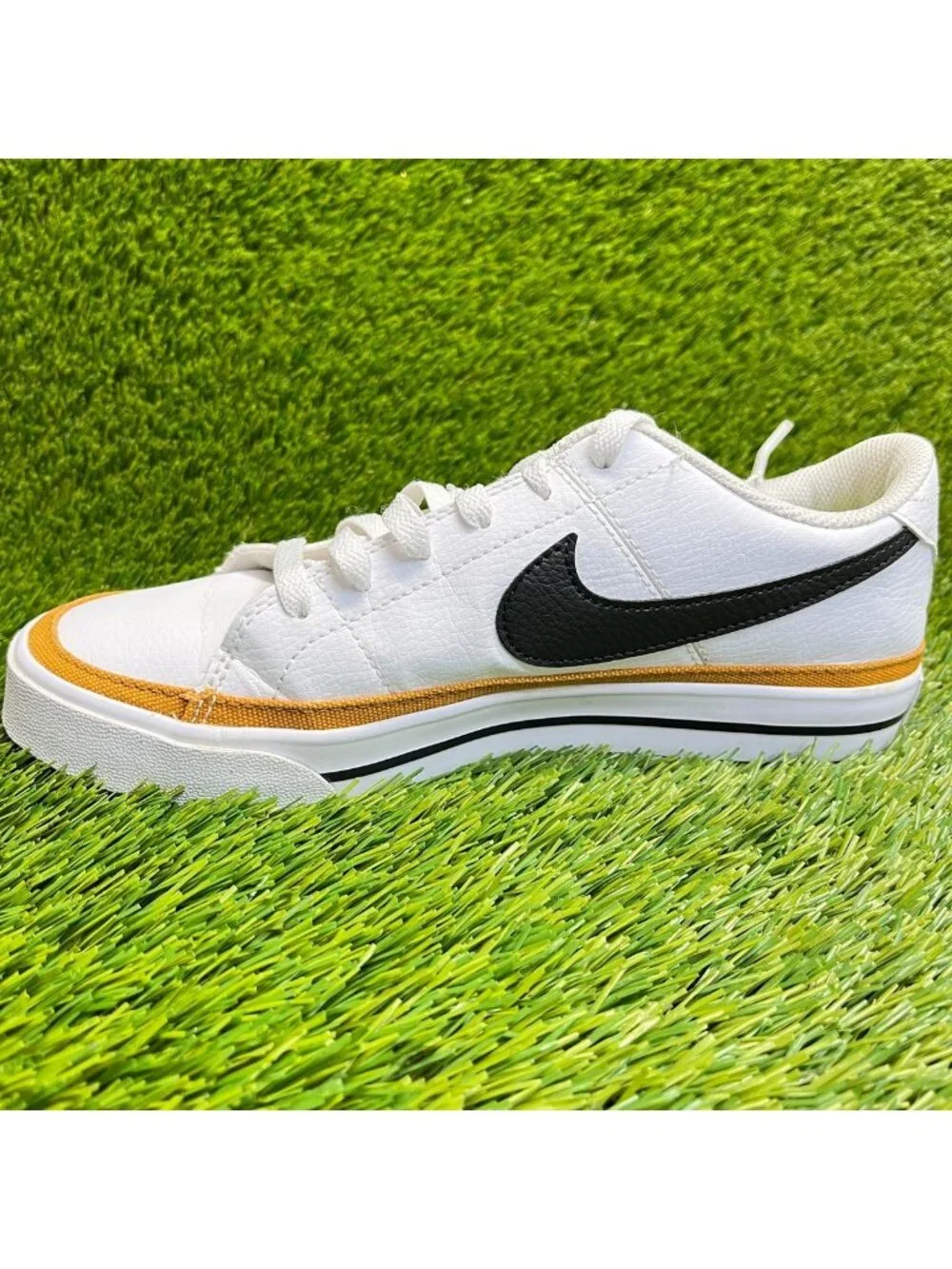 Nike Court Legacy Next Nature Womens Size 8 White Black Athletic Shoes Sneakers